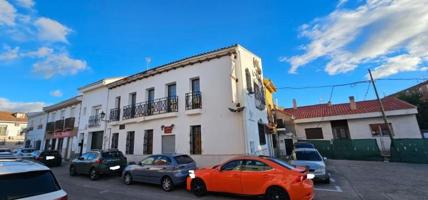 Edificio en venta en Torres de la Alameda, Torres De La Alameda photo 0