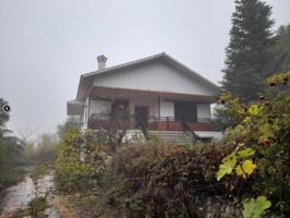 Casa en venta en Benaocaz photo 0