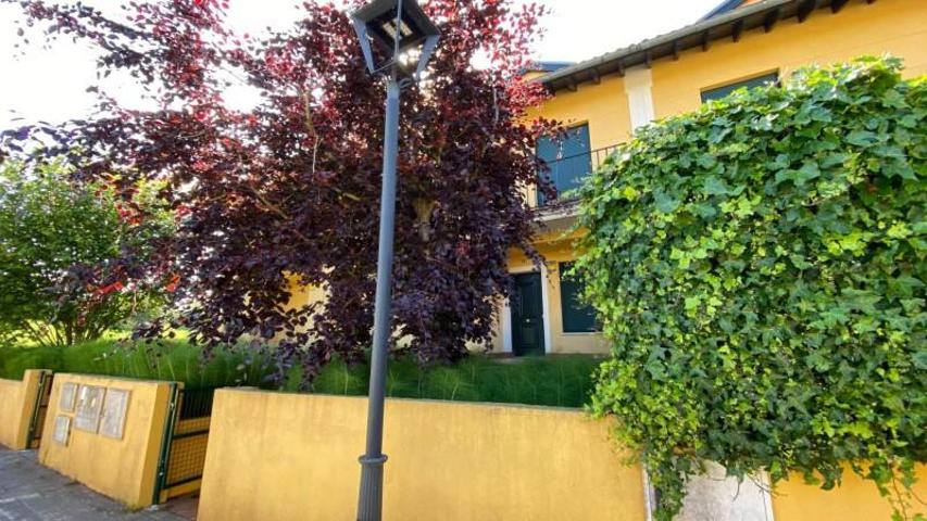 Adosada en venta en Comillas, Paseo de la Estrada photo 0