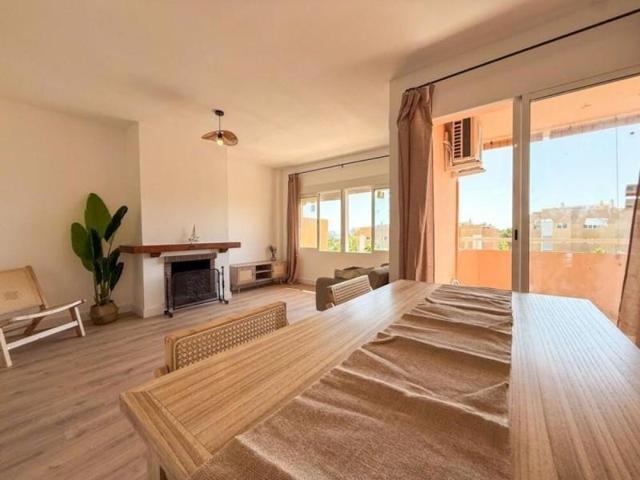 Apartamento en venta en Estepona, Estepona East - Selwo photo 0