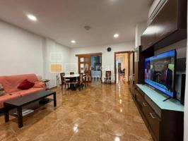 Piso en venta en Badalona, Badalona photo 0