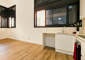 Duplex en venta en Barcelona, La Prosperitat photo 0