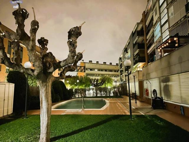 Piso en venta en Ripollet, Can Clos - Pinetons photo 0
