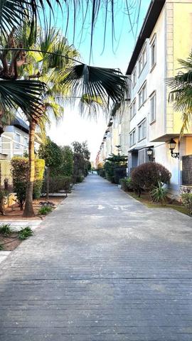 Piso en venta en Sevilla, Los Bermejales photo 0