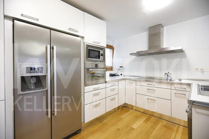 Piso en venta en Irun, Irun photo 0