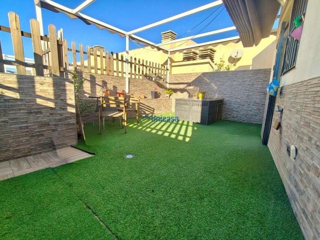 Duplex en venta en Málaga, Puerto de la Torre photo 0