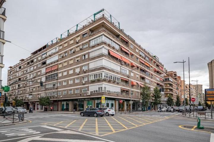 Piso en venta en Granada, Camino de ronda photo 0