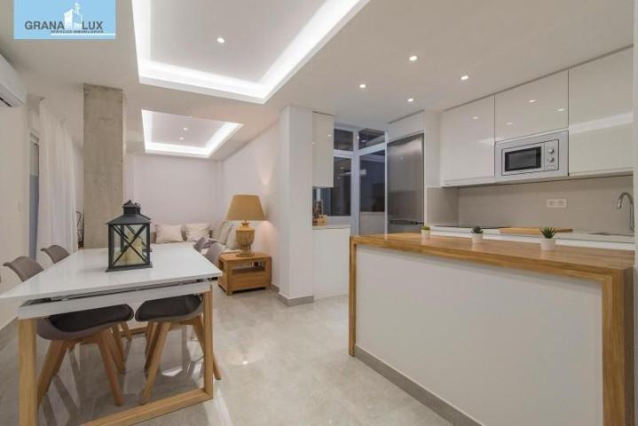 Aticos en venta en Granada, Alhamar photo 0