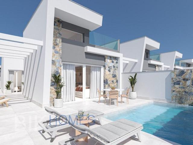 Chalet en venta en Los Alcázares photo 0