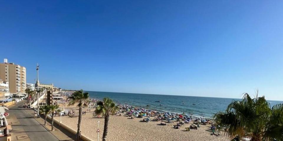 Piso en venta en Chipiona, Regla photo 0