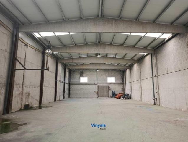 Nave industrial en venta en Llinars del Vallès, Llinars del Vallès photo 0