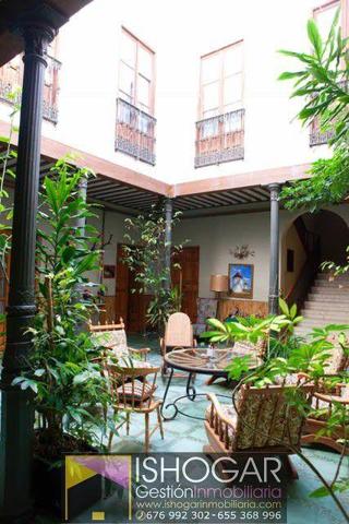 Casa en venta en Valdepeñas, Paseo de la Estacion photo 0