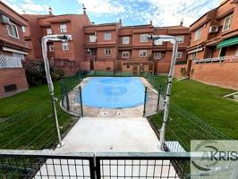Adosada en venta en Ajalvir, Calle Ajalpinos, 28864 photo 0