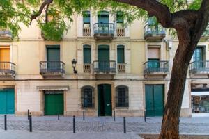 Duplex en venta en Santa Coloma de Gramenet, Centre photo 0