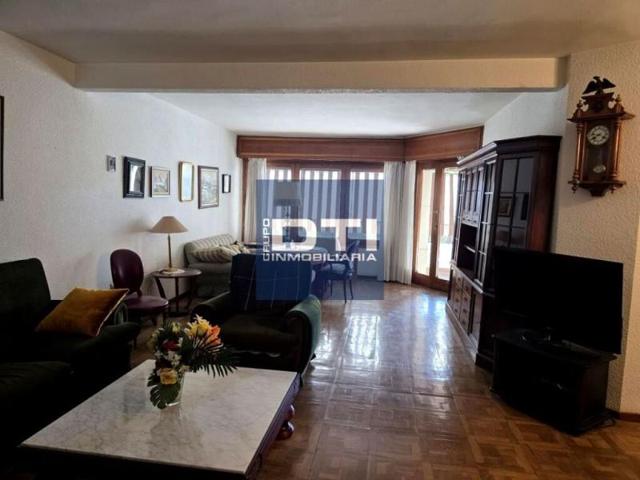 Piso en venta en Albacete photo 0