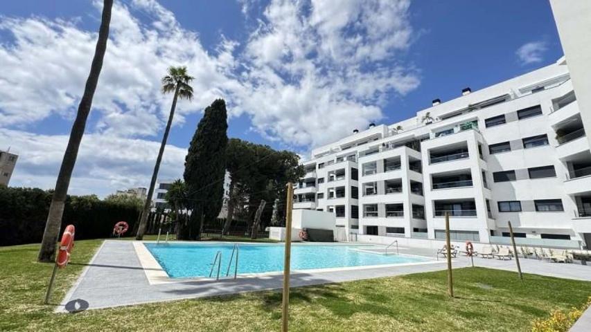 Piso en venta en Marbella, Marbella photo 0