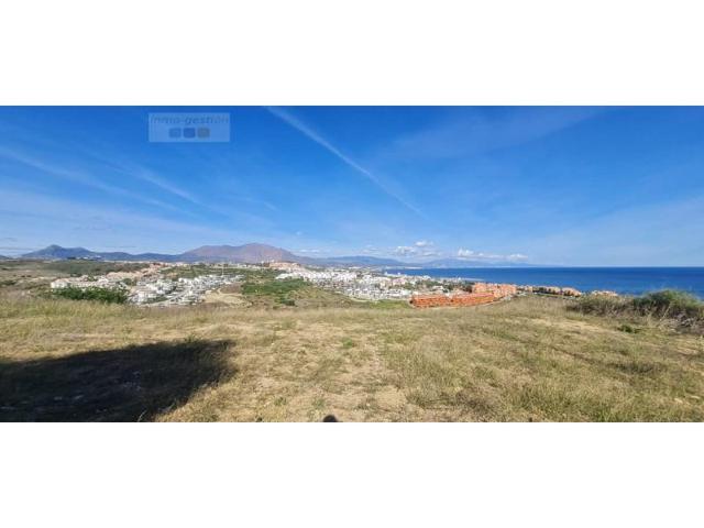 Terreno en venta en Manilva photo 0