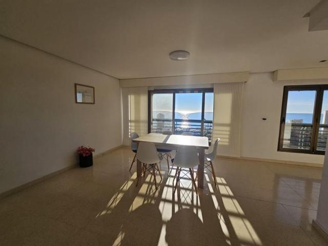 Piso en venta en Benidorm, Playa de Poniente photo 0