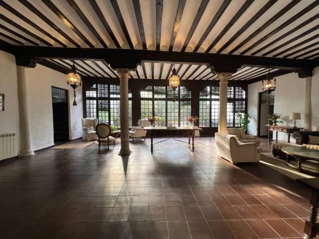 Casa en venta en Torrejón de Velasco photo 0