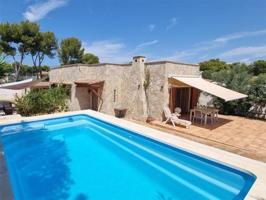 Chalet en venta en Calvia, El Toro photo 0