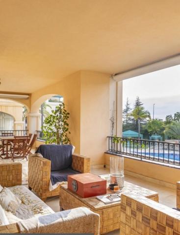 Piso en venta en Marbella, Marbella photo 0