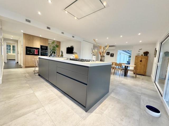 Chalet en venta en Algete photo 0