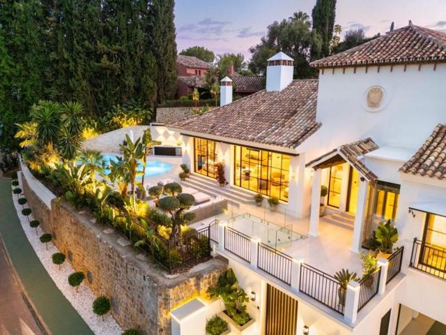 Chalet en venta en Benahavís, La Quinta photo 0