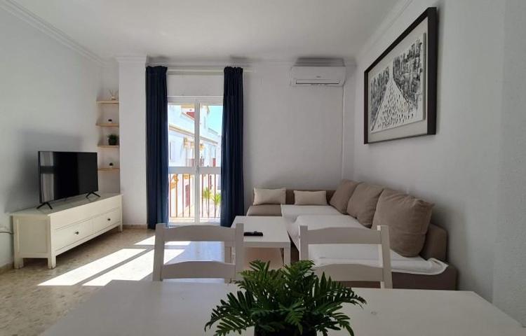 Piso en alquiler en Chipiona, Centro photo 0