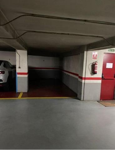 Garaje en alquiler en Valladolid, Centro photo 0