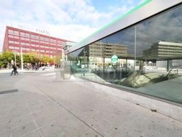 Garaje en alquiler en Sevilla, Nervion - La Buhaira photo 0