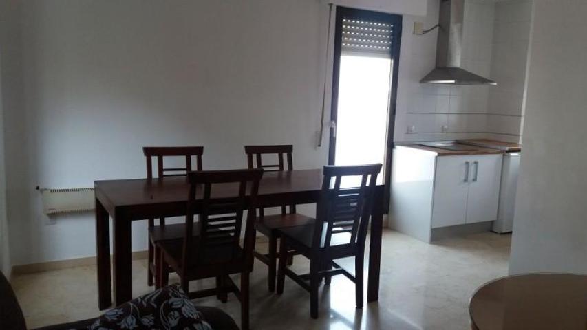 Apartamento en alquiler en Jaén, Casco Antiguo photo 0