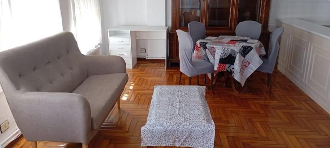 Estudio en alquiler en Lugo, San Roque - As Fontiñas photo 0