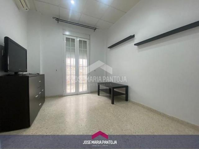 Apartamento en alquiler en Jerez de la Frontera, Peliron photo 0