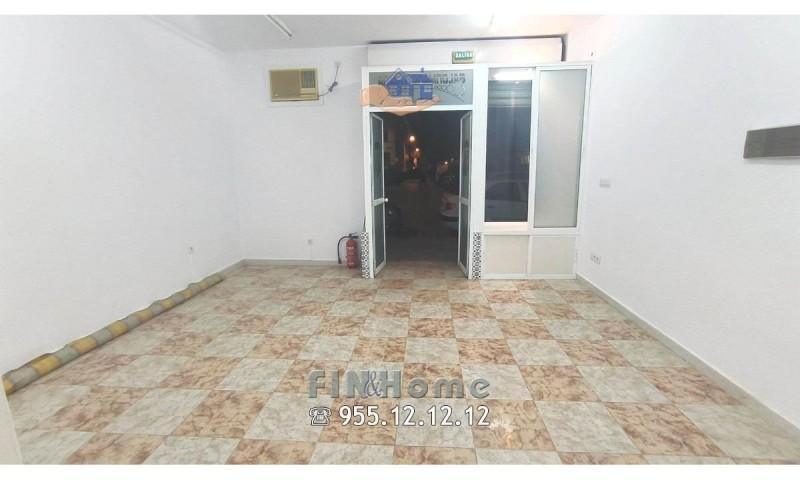 Local comercial en alquiler en Sevilla, López de Gomara photo 0