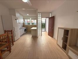 Local comercial en alquiler en Alicante, Babel photo 0