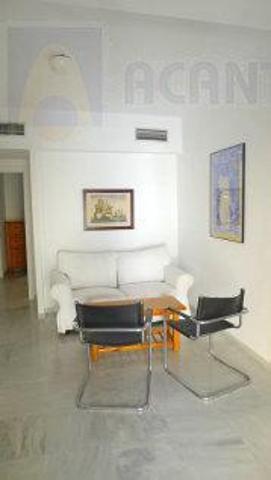 Apartamento en alquiler en Sevilla, Centro - Puerta Carmona photo 0