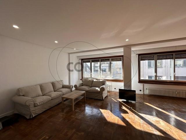 Piso en alquiler en Pamplona photo 0