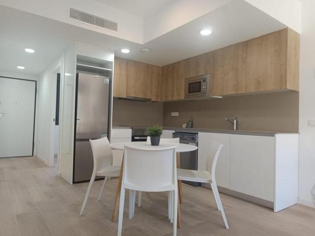 Adosada en alquiler en Benicàssim, Pueblo photo 0