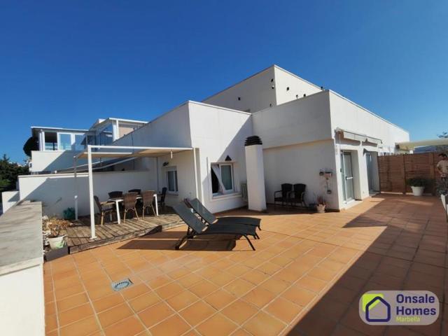 Aticos en alquiler en Marbella, Nueva Andalucía photo 0