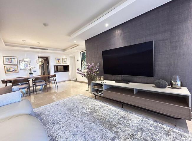 Apartamento en alquiler en Estepona, Estepona East - Bahia de la Plata photo 0