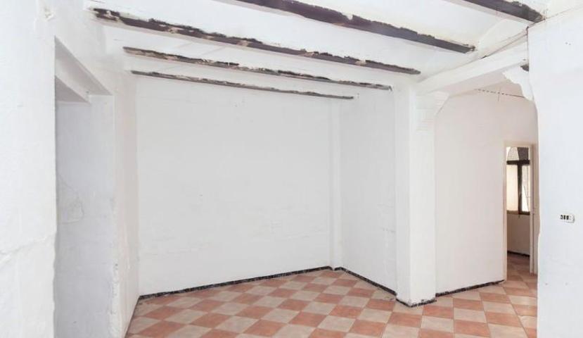 Piso en venta en Alberic, Metro alberic photo 0