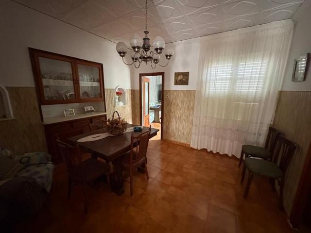 Planta baja en venta en Almansa, Castilla la mancha photo 0