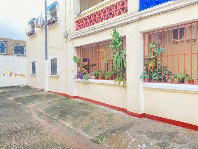 Piso en venta en Badajoz, Estacion F.F. - San Fernando photo 0