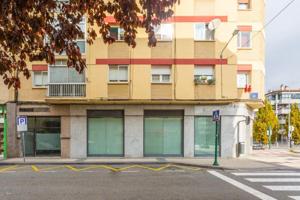 Local comercial en venta en Berriozar, Berriozar photo 0