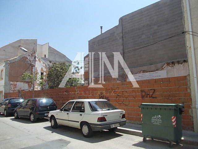 Terreno en venta en Manzanares, Centro photo 0