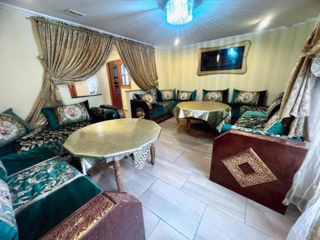 Piso en venta en Crevillent, AYUNTAMIENTO photo 0