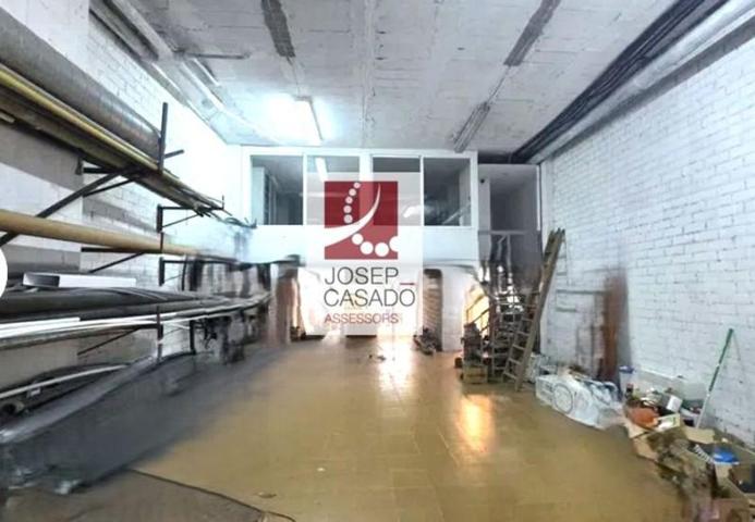 Local comercial en venta en Cambrils, Baix Camp photo 0