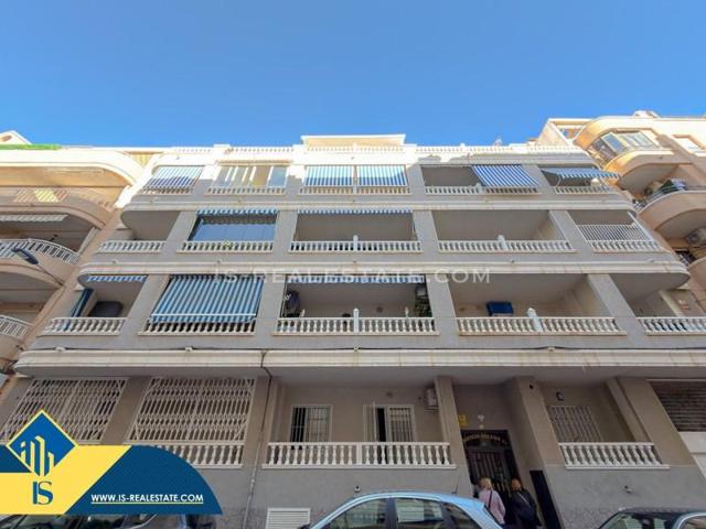 Apartamento en venta en Torrevieja, Playa del Cura photo 0