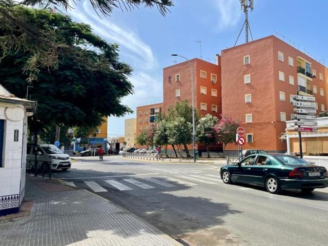 Piso en venta en Chipiona, Chipiona photo 0