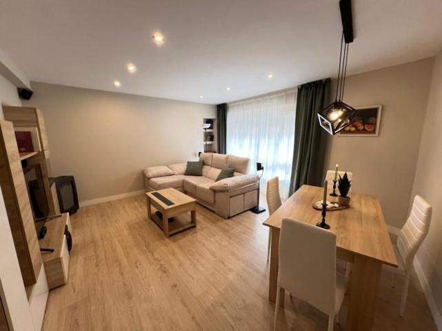 Piso en venta en Corvera de Asturias, Corvera de Asturias photo 0